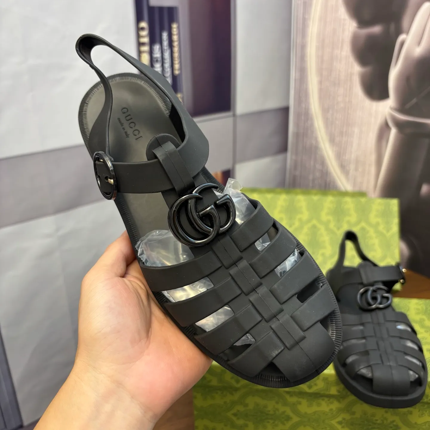 Men's shoes 260💰 [Gucci] Counter quality, top-quality original goods, real photos! Original TPU material, fine workmanship, comfortable; genuine 1:1 replica Size: 36 ~ 46